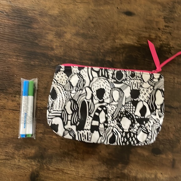 Ipsy Cosmetic Case * 7.5” X 5” bag * Color Your Own Style - Picture 2 of 5
